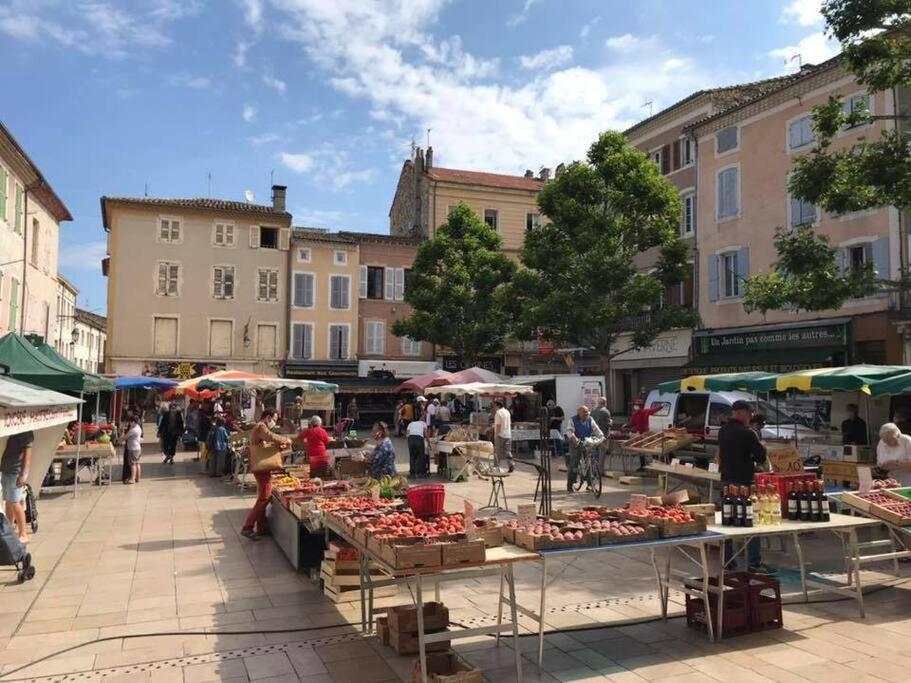 Maison De Ville Châteauneuf-du-Rhône Exterior foto